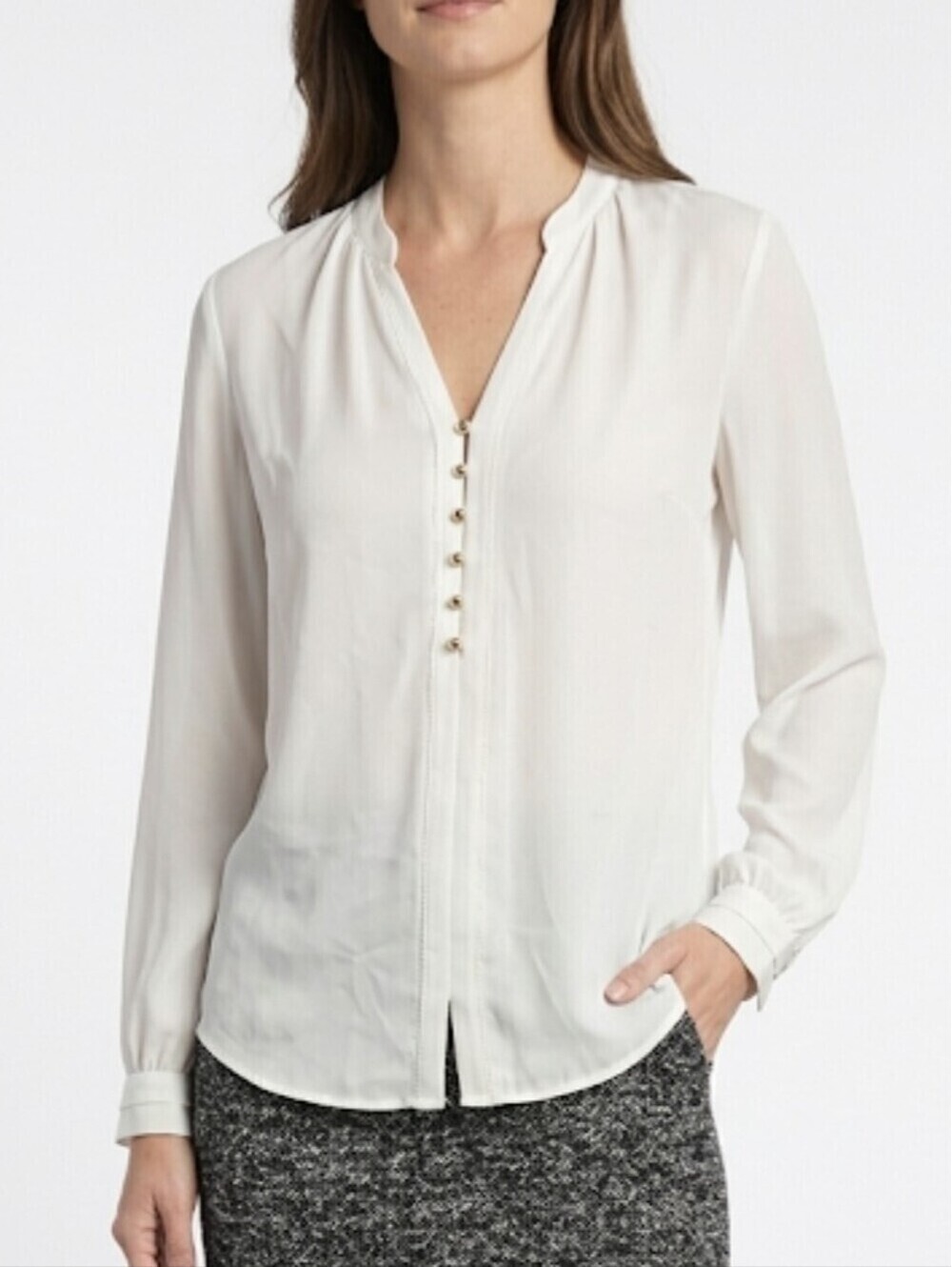 White House Black Market Womes 8 White Blouse Layered Flowing Beaded Button